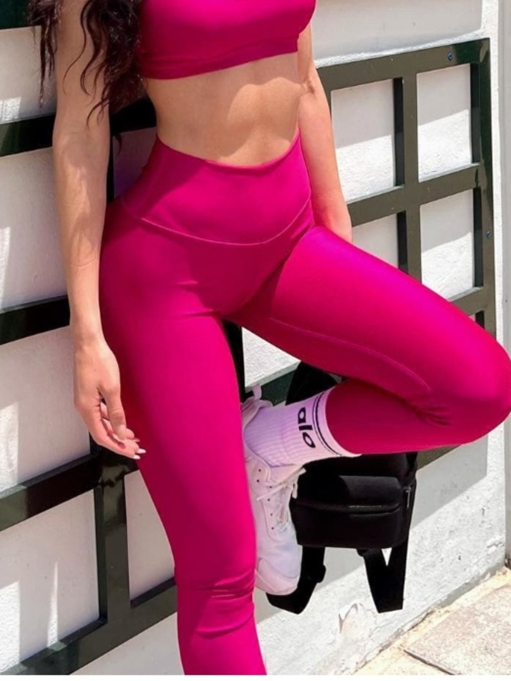 ALO Yoga High-waist AIRBRUSH Hot Pink Leggings Full length NEW Retail ~ $138